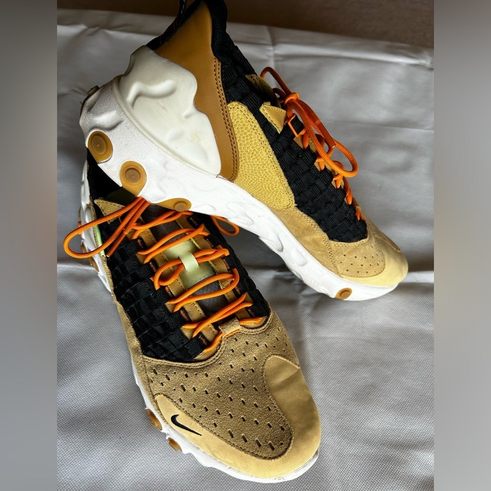 Nike Sertu Limited 10th